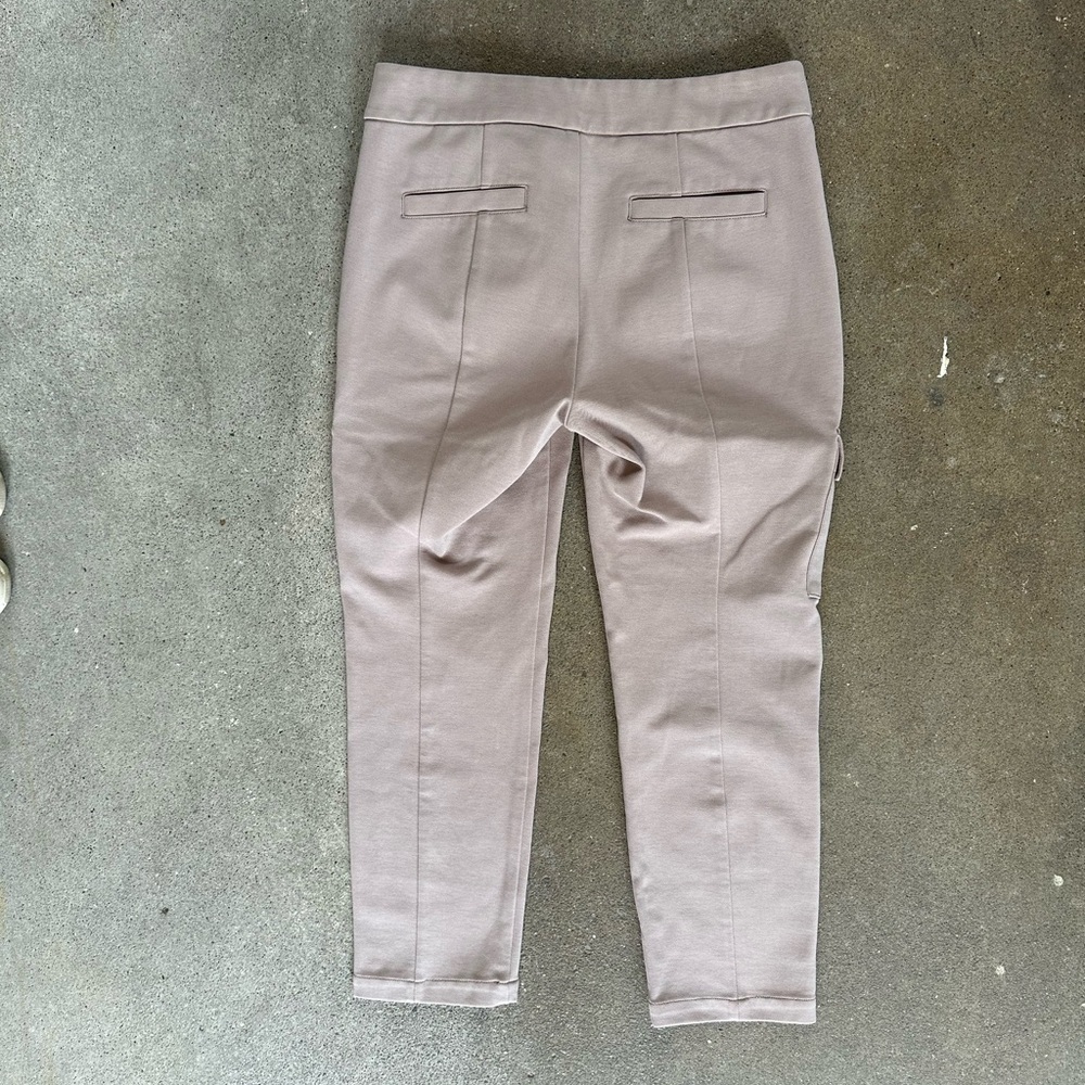 Anthropologie The Essential Knit Cargo Pants in Taupe Size 10 Office Work Casual - Picture 6 of 8